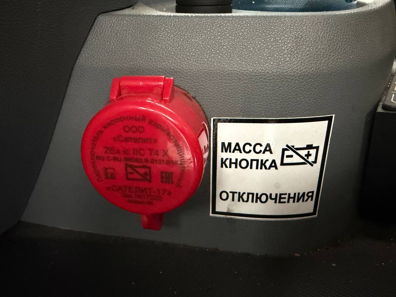 Седельный тягач Shacman X3000 SX42586V385 (Серый) 2024г. 6x6 в Екатеринбурге