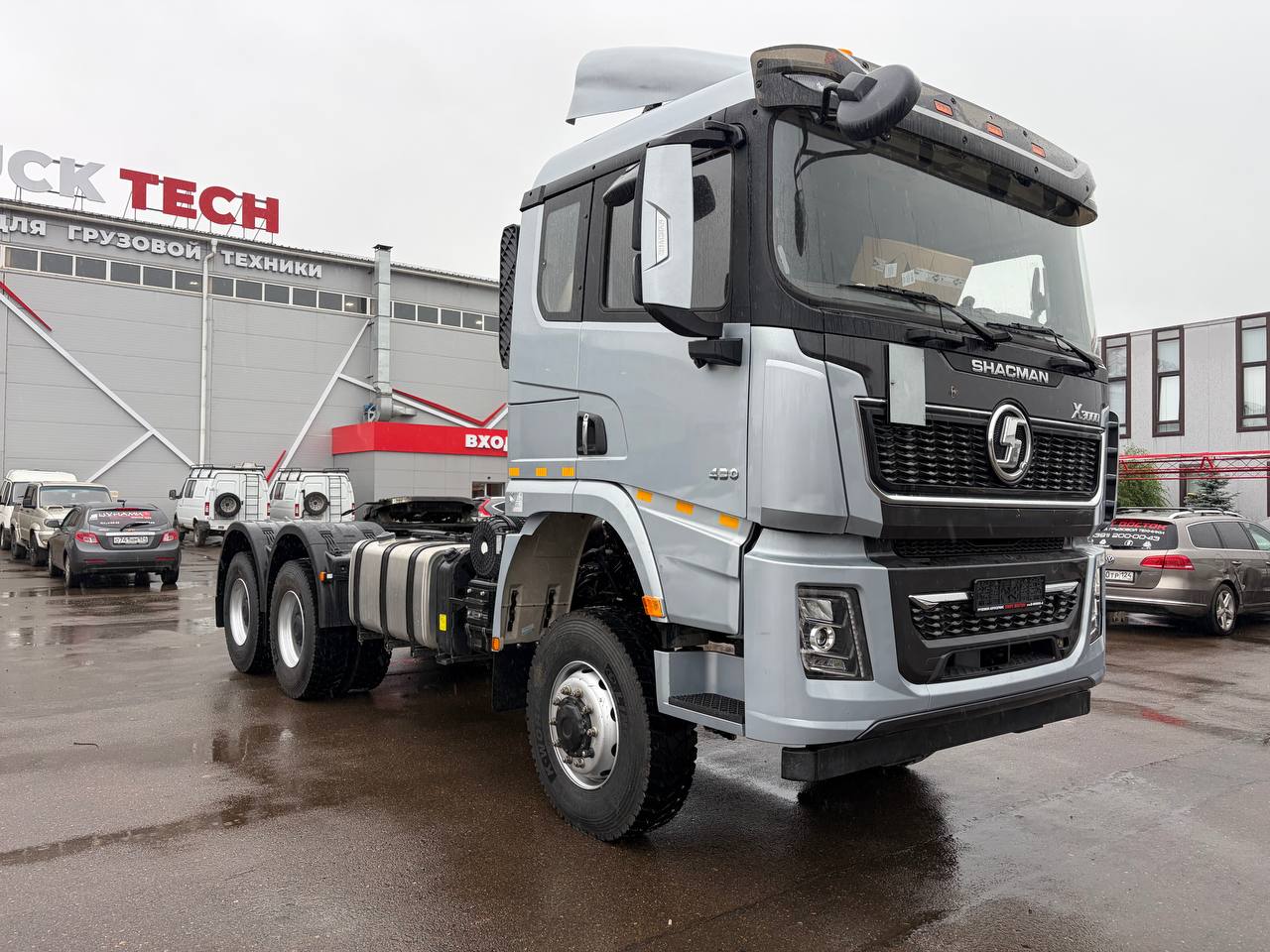 Седельный тягач Shacman X3000 SX42586V385 (Серый) 2024г. 6x6 в Екатеринбурге