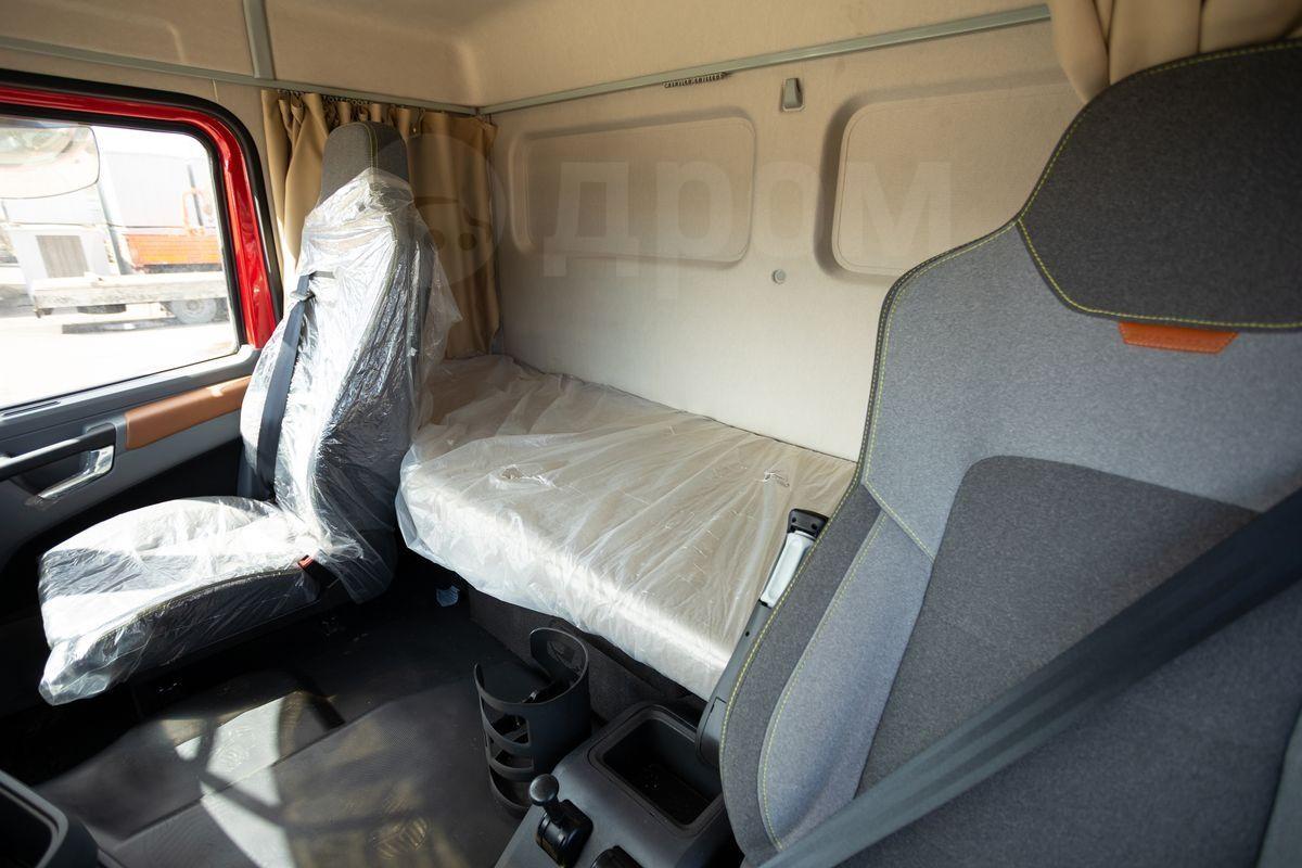 Седельный тягач с КМУ Shacman SX42584V385 в Екатеринбурге