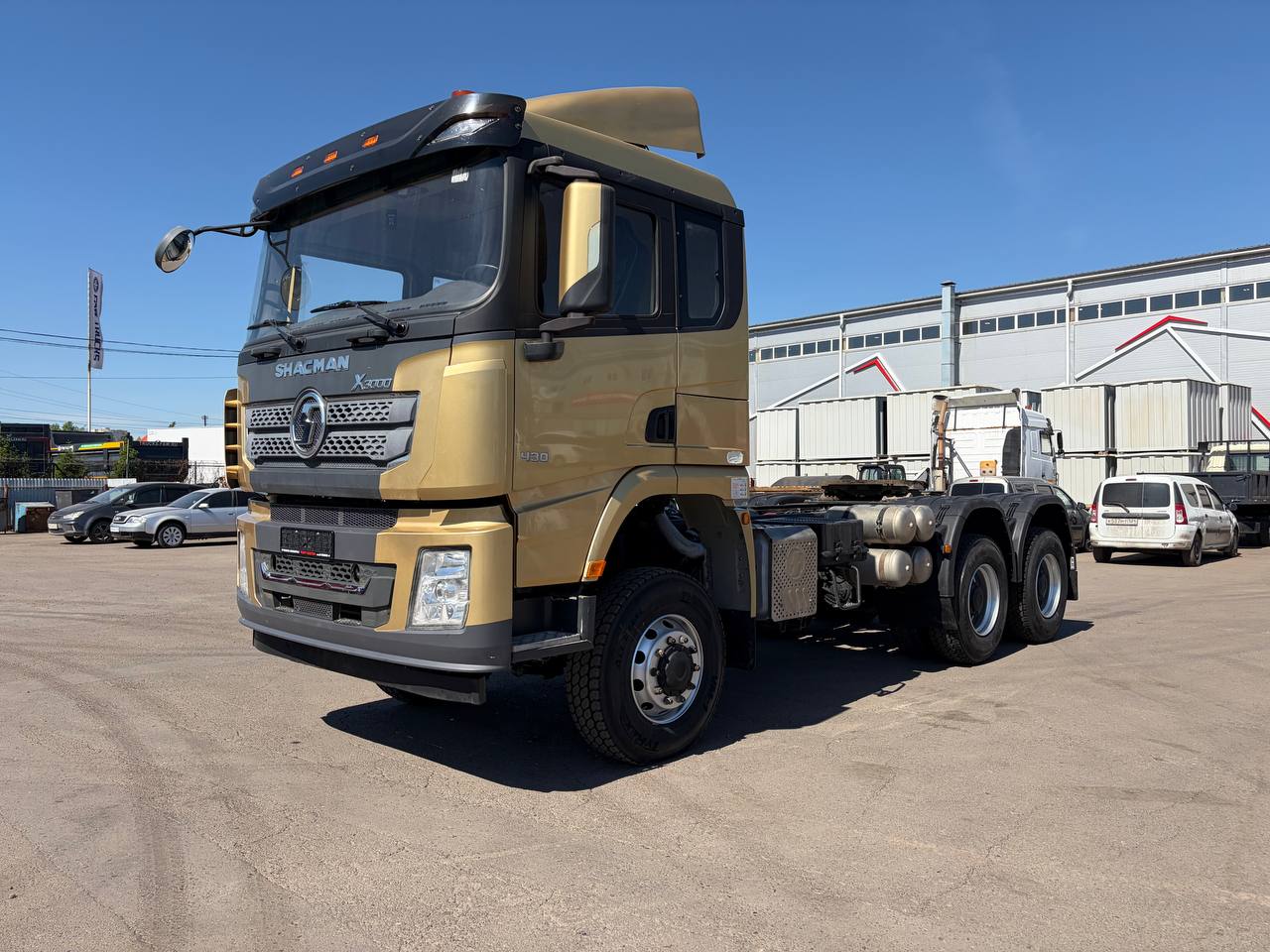 Седельный тягач Shacman X3000 SX42586V385 6x6 в Екатеринбурге